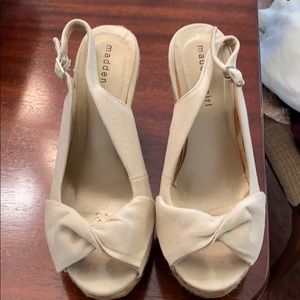 Beige madden girl wedges